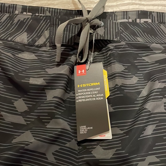 Mens swim shorts - Picture 2 of 5